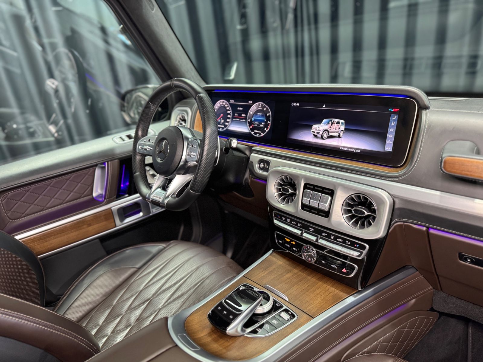 Fahrzeugabbildung Mercedes-Benz G 63 AMG|PERFORMANCE|MASSAGE|AMG-DRIVER|VOLL