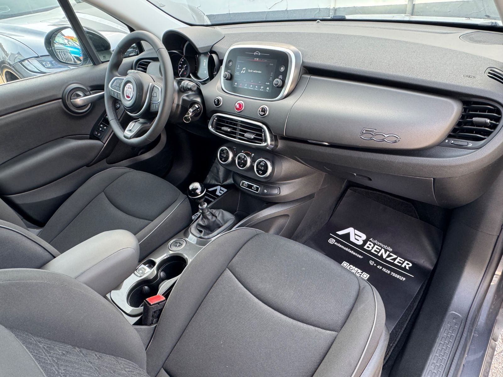 Fahrzeugabbildung Fiat 500X Lounge/LED/R-Cam/KlimaAuto/PDC/
