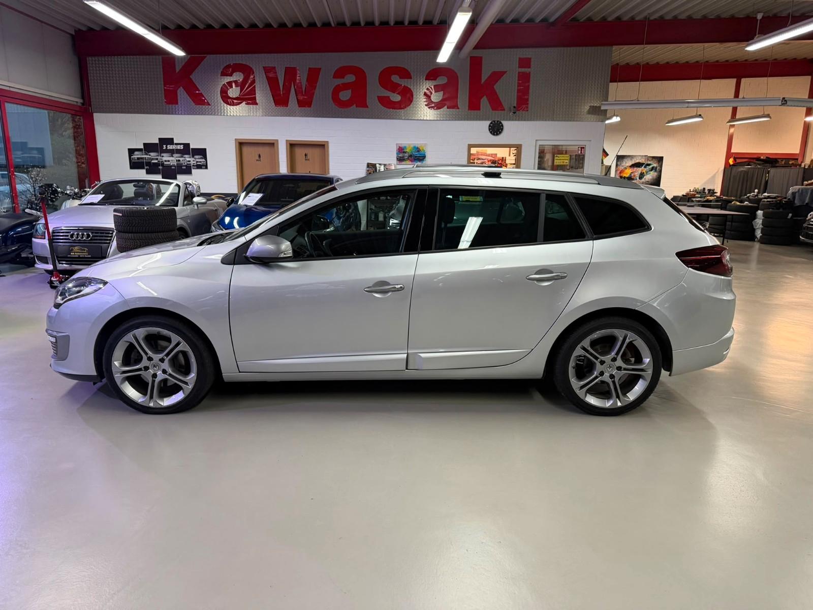 Renault Megane 2015 — photo 6