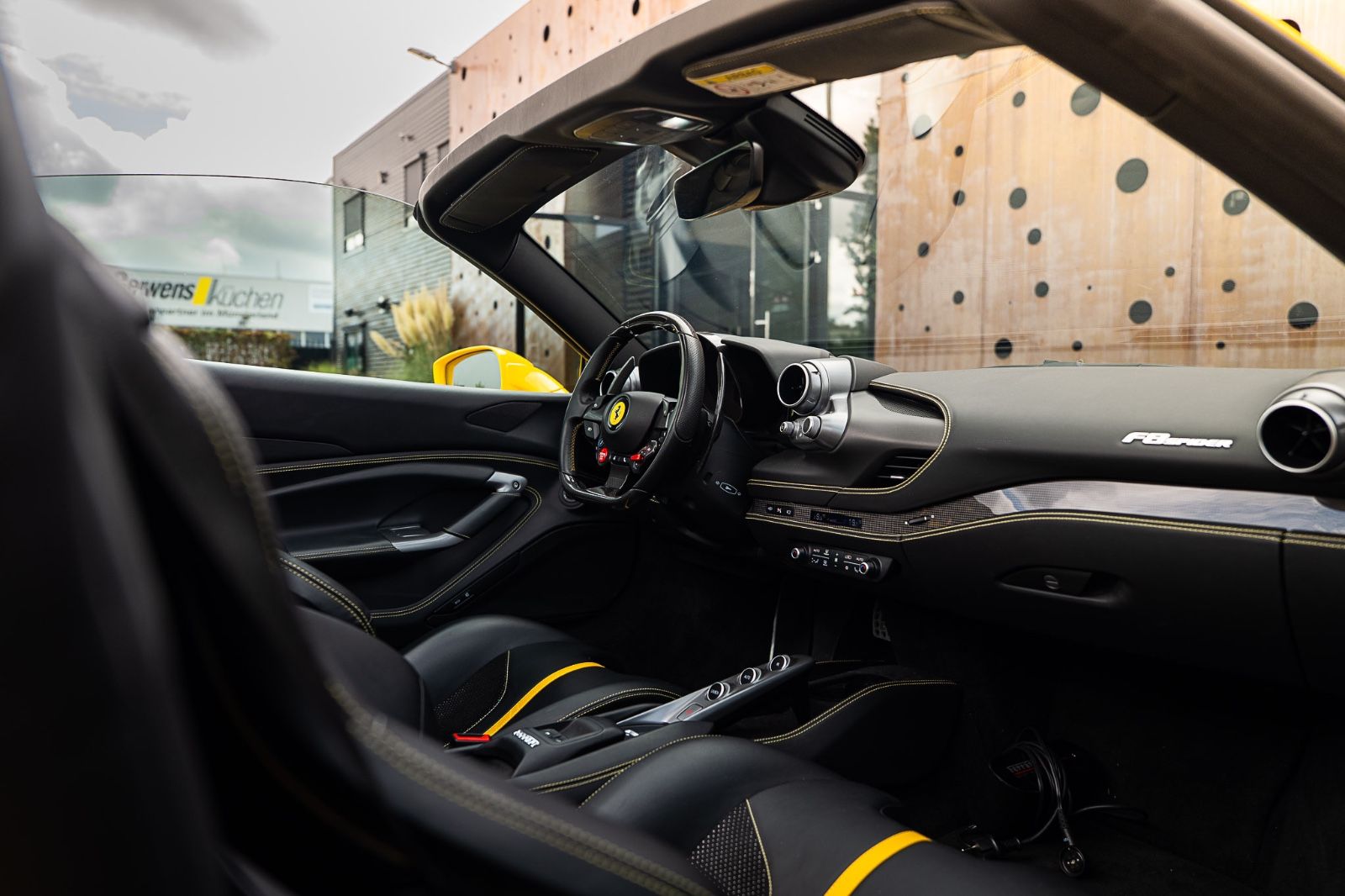 Ferrari F8 Spider *LIFT* AFS1*CARBON* Racing Seats * foto 15