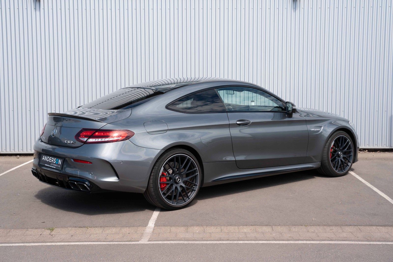 Fahrzeugabbildung Mercedes-Benz C 63 S AMG COUPE HUD 360° PERF. AGA CARBON PAKET