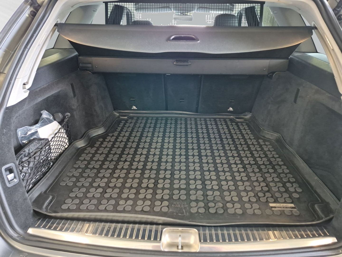 Mercedes-Benz C 220 d T Avantgarde LEDhigh/Park/Info/Komf./eHK foto 6