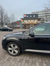 Audi Q7 S-line 7 Sitze ACC/AHK/HuD/Luft TÜ... - Audi Q7 in Saarbrücken