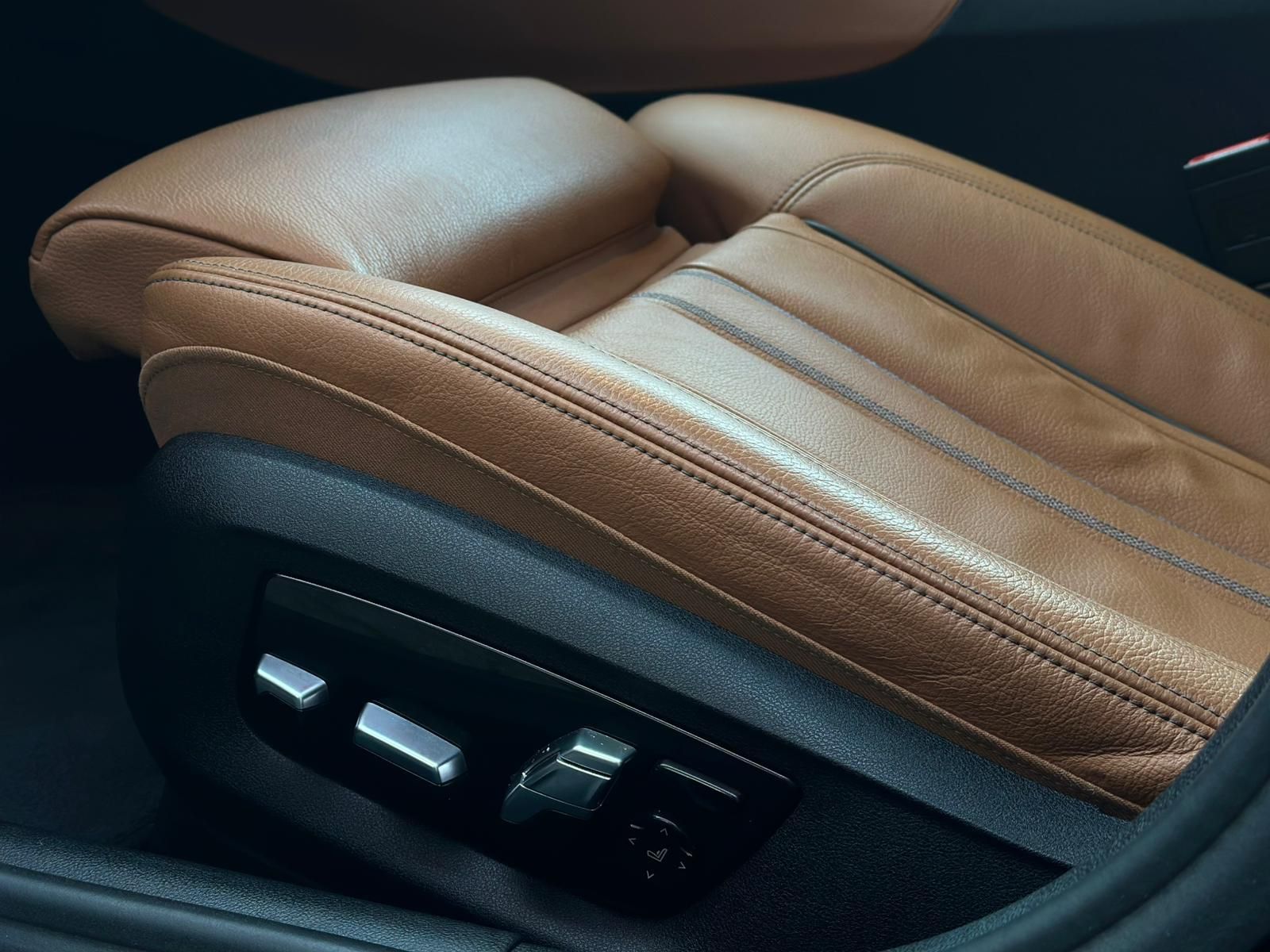 BMW 540d xD M SPORT PAKET SHADOW LASER#HUD#LH#VC#AHK - Image 21