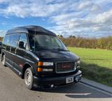 GMC Savana
