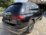 Volkswagen Tiguan Allspace 2.0 TSI 132kW DSG 4MOTION Hi... - Privatanbieter Berlin gebraucht