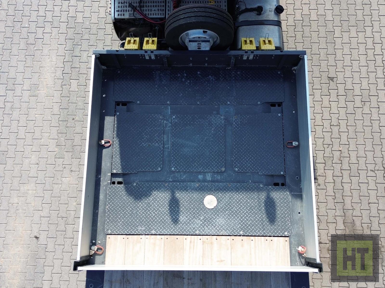 Faymonville 4-(1+3)-Achs-Tele-Semi-Radmulden-Rampen zg