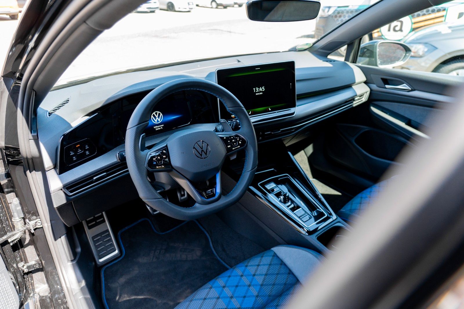 Volkswagen Golf - Bild 12