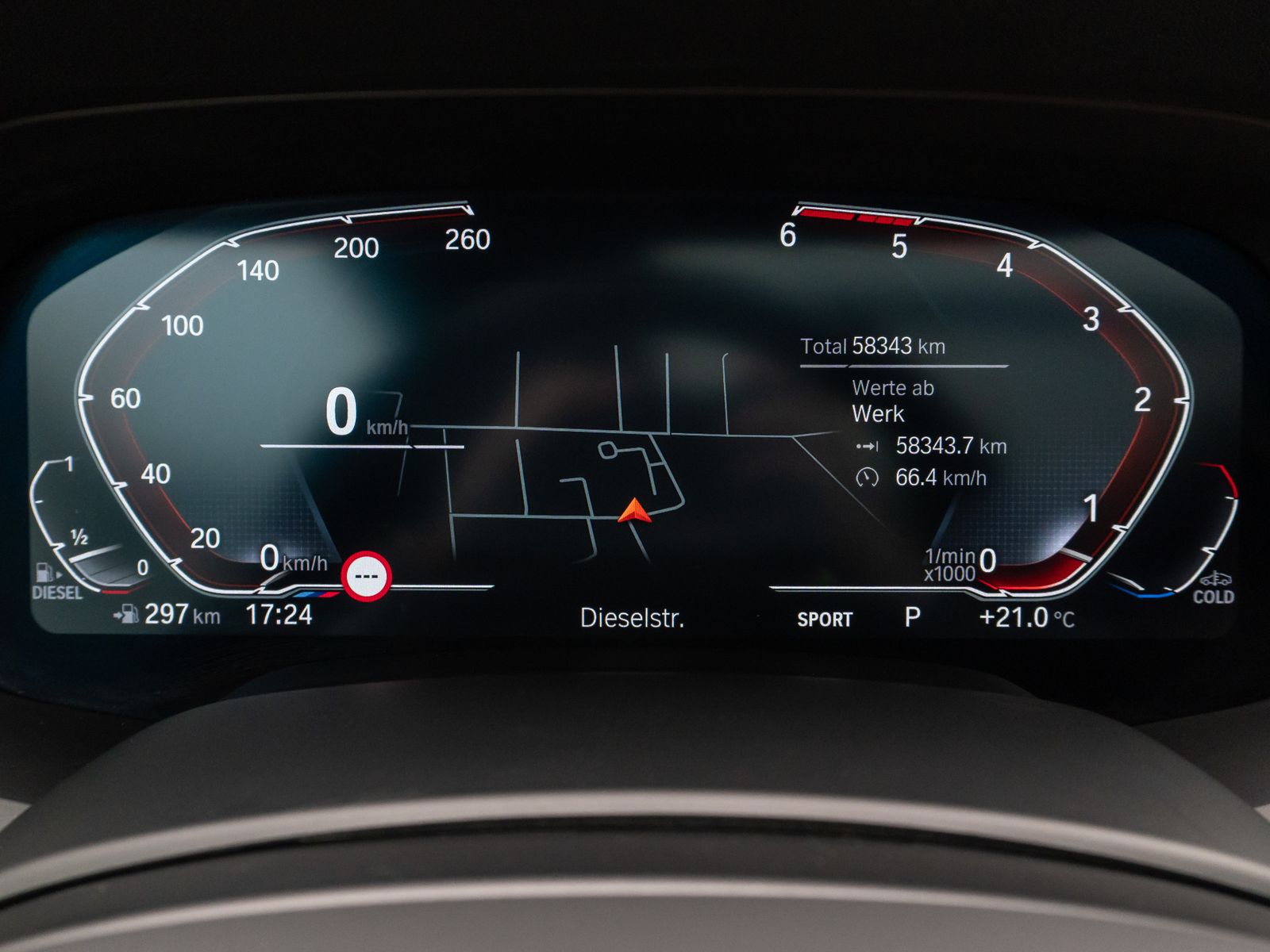 Fahrzeugabbildung BMW X5 xD30d M Sport B&W HUD DAB Panorama 22Zoll