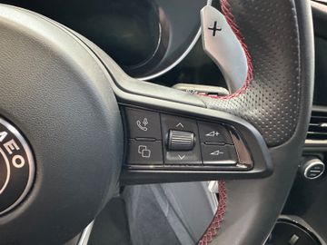 Bild 25 Alfa Romeo Giulia Competizione Q4