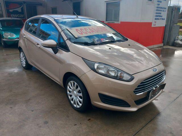 Ford Fiesta 1.0 EcoBoost 100CV 5 porte Powershif