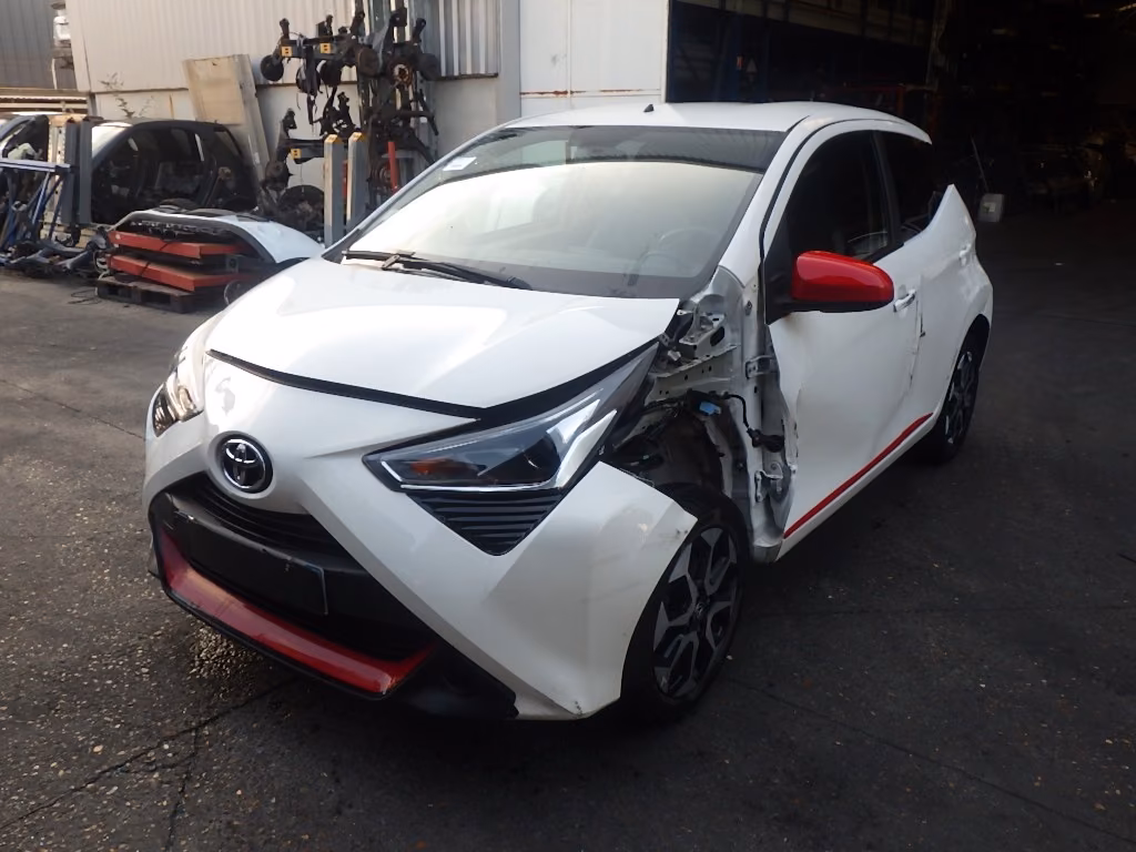 Toyota Aygo (X) 1,0-l-VVT-i x-play