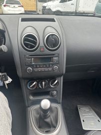 Nissan Qashqai - 12