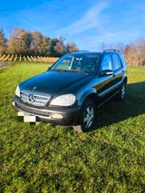 Mercedes-Benz Mercedes W163 ML 270 CDI - gebrauchte Mercedes-Benz ML 270 aus dem Jahr 2002