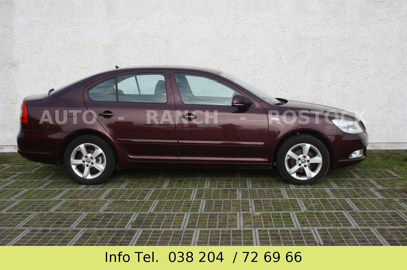 Skoda Octavia 1.6 TDI Family  Klimat/Pdc/Shz/1Hand/Alu