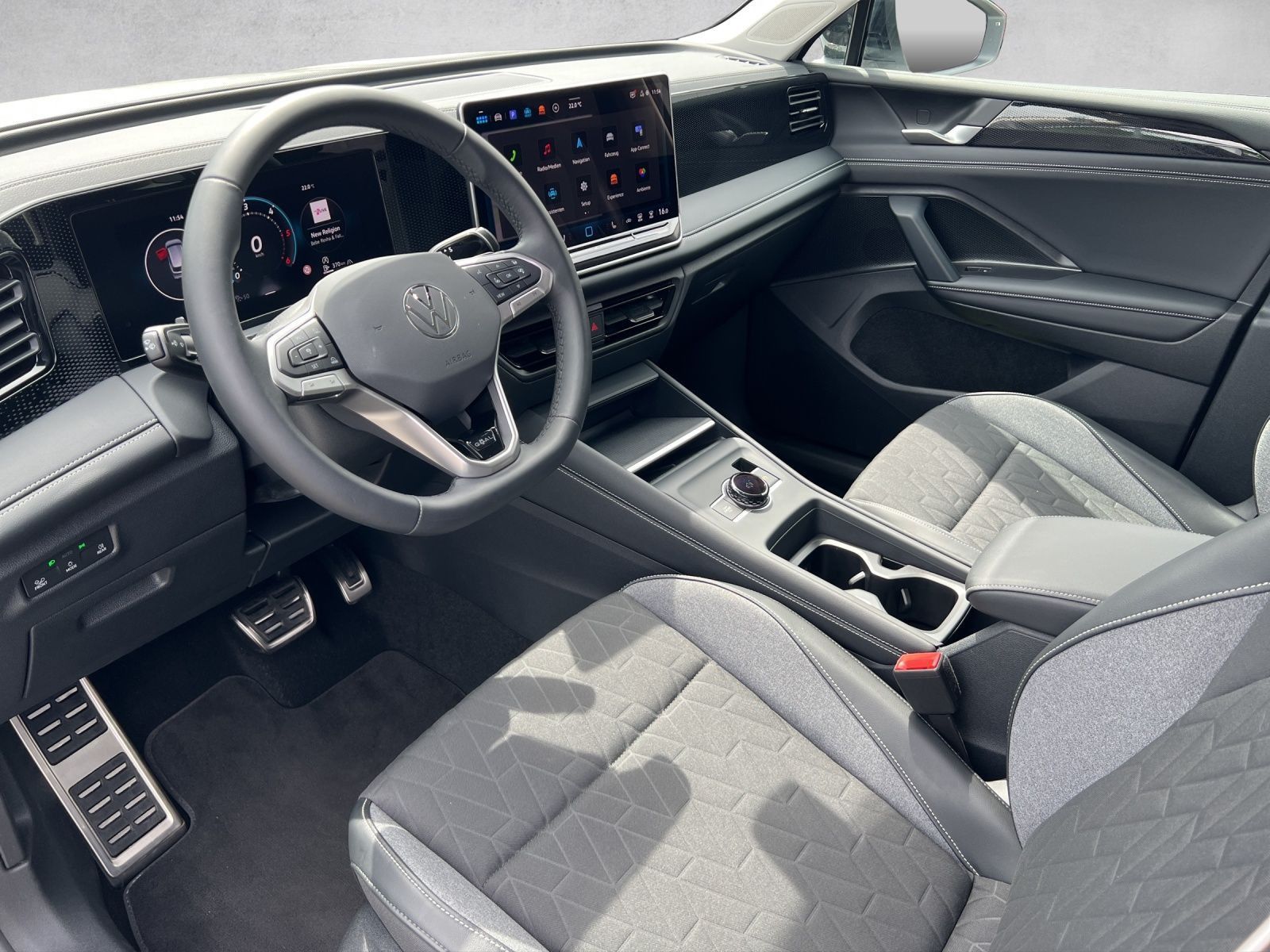 Tiguan Goal 2.0 TDI DSG AHK*Navi*ACC*LED*CarPlay