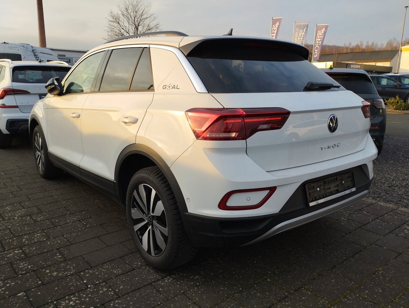 Fahrzeugabbildung Volkswagen T-Roc 1.0 TSI GOAL NEU35T ACC SHZ LED Allwetter