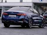 BMW 550e xDrive M SPORT+B&W+AHK+PANO+HuD+DA PROF+360 - BMW 550 mit Schiebedach