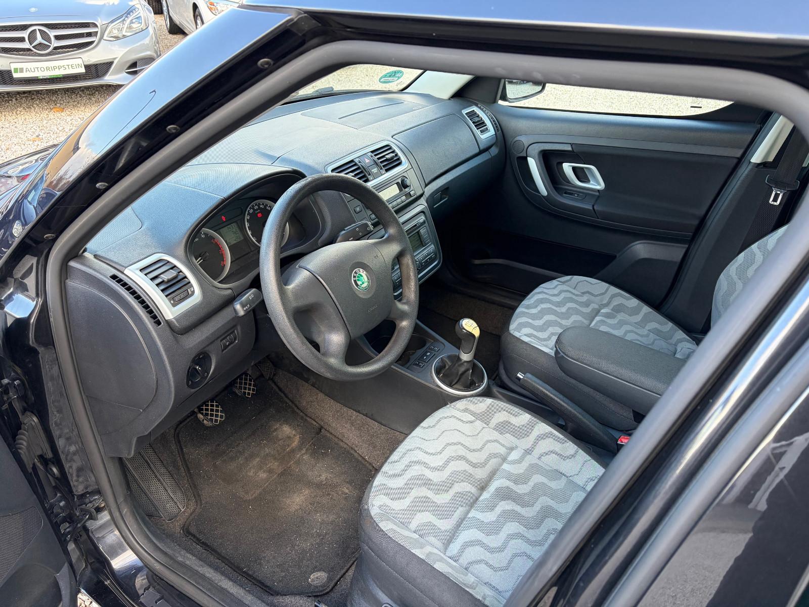 Skoda Roomster 2009 — photo 7