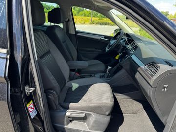 Volkswagen Tiguan - 6