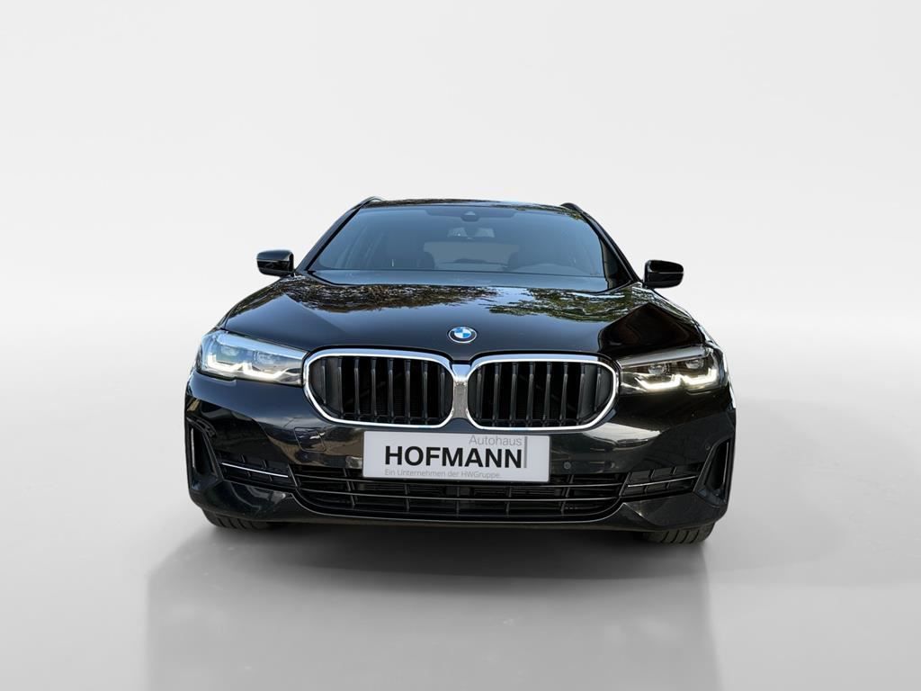 BMW 530i Touring Aut. AHK Business RFK SHZ Driv.Ass foto 2