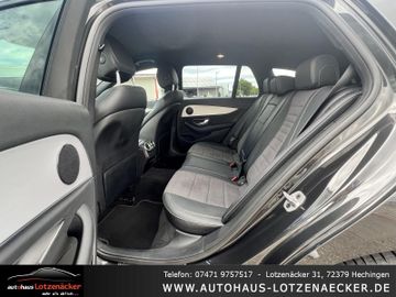Mercedes E 200 - 12