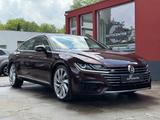 Volkswagen Arteon R-Line 4M NAVI/LEDER/LED/R-KAMERA/MASSAGE - gebrauchte VW Arteon aus dem Jahr 2018