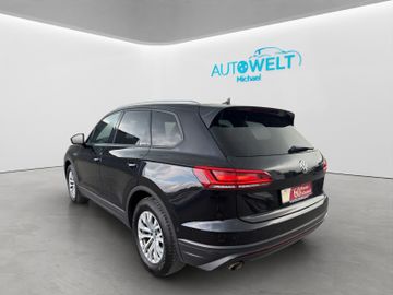 Volkswagen Touareg - 7