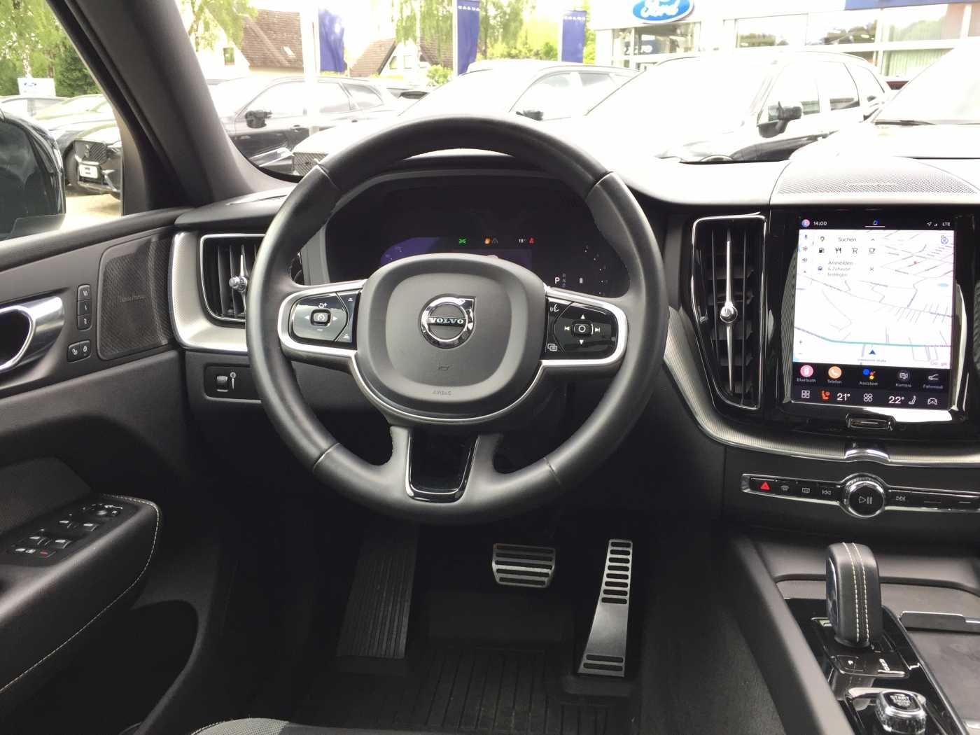 Volvo XC60 XC 60 B5 (Diesel) R Design AWD 4x AC, 360° 