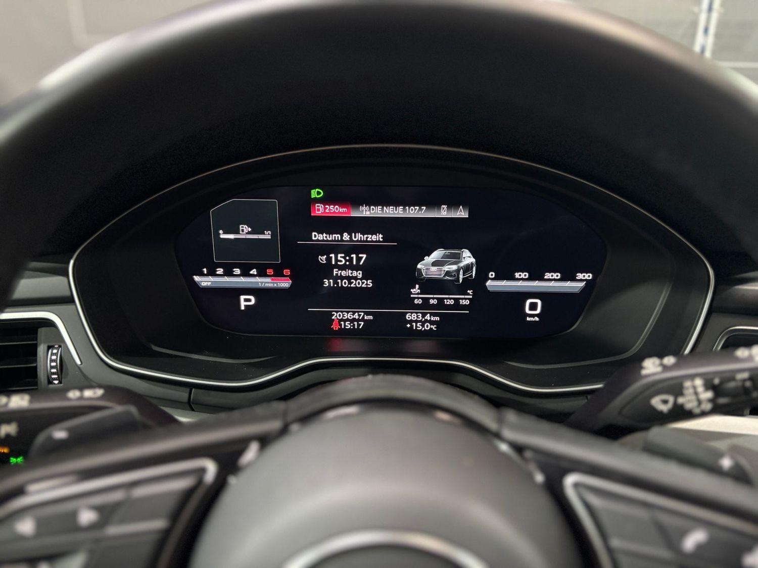 Fahrzeugabbildung Audi A4 35 TDI S line #LED#Digital#Tempomat#AHK#Ambie