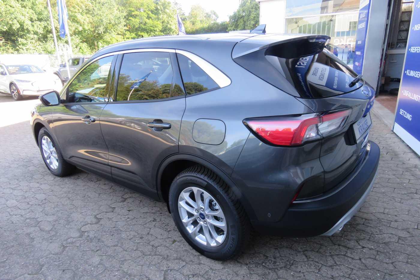 Ford Kuga Automatic TITANIUM Navi -42% AHK 2.1to