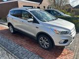 Ford Kuga 1,5 EcoBoost 4x2 110kW Titanium - Ford Kuga: Von Privat