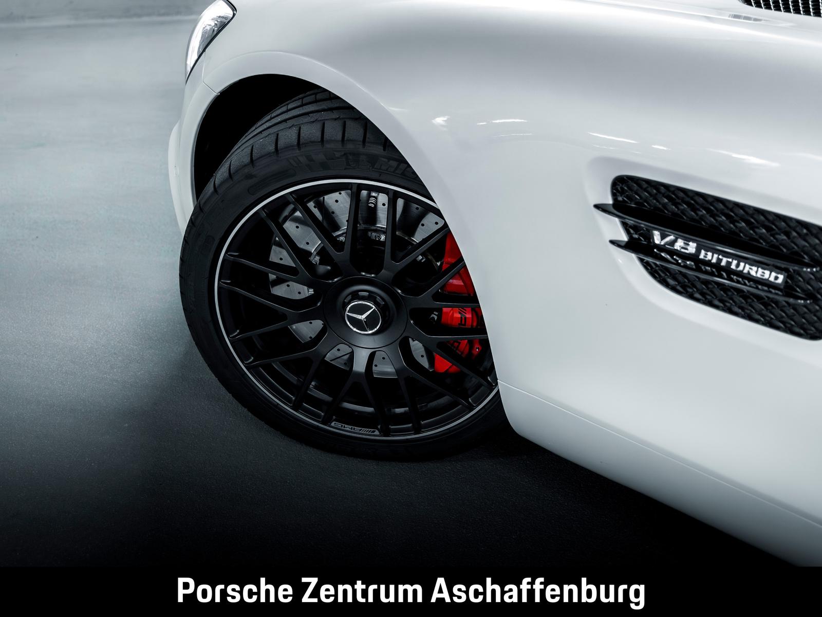 Mercedes-Benz AMG GT S Night Paket Performance Sitze