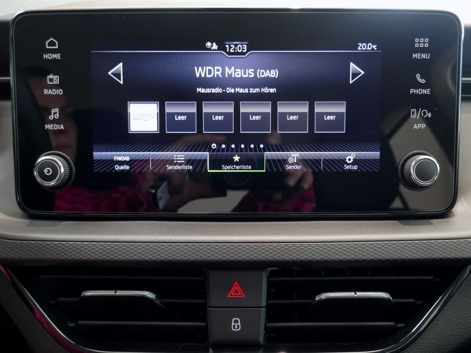 Fahrzeugabbildung SKODA Kamiq Essence 1.0 TSI DSG | LED PDC GRA App