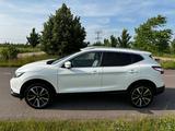 Nissan Qashqai Tekna*AUTOMATIK*LEDER*NAVI*360KAMERA*LED - gebrauchte Nissan Qashqai aus dem Jahr 2017