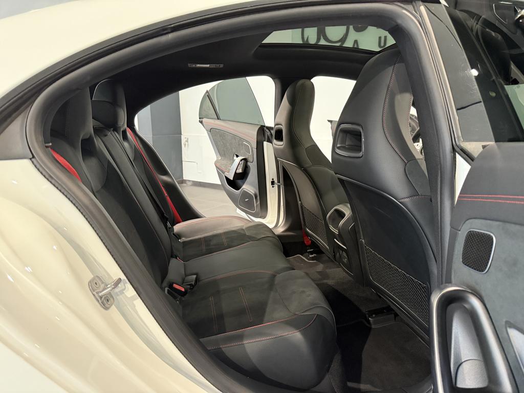 Mercedes-Benz CLA 35 AMG