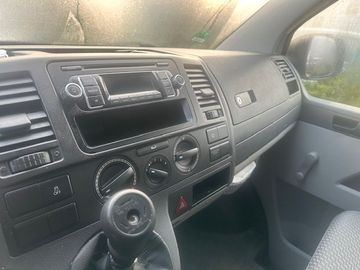 Volkswagen T5 Transporter - 5