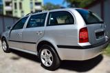 Skoda Octavia Combi Tour,1.6/102 PS,Schiebedach,Tempom - Skoda Octavia aus 2005: Tour