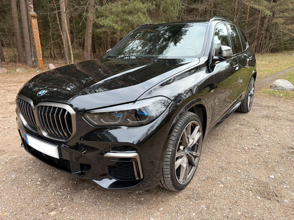 Image of BMW X5 M50