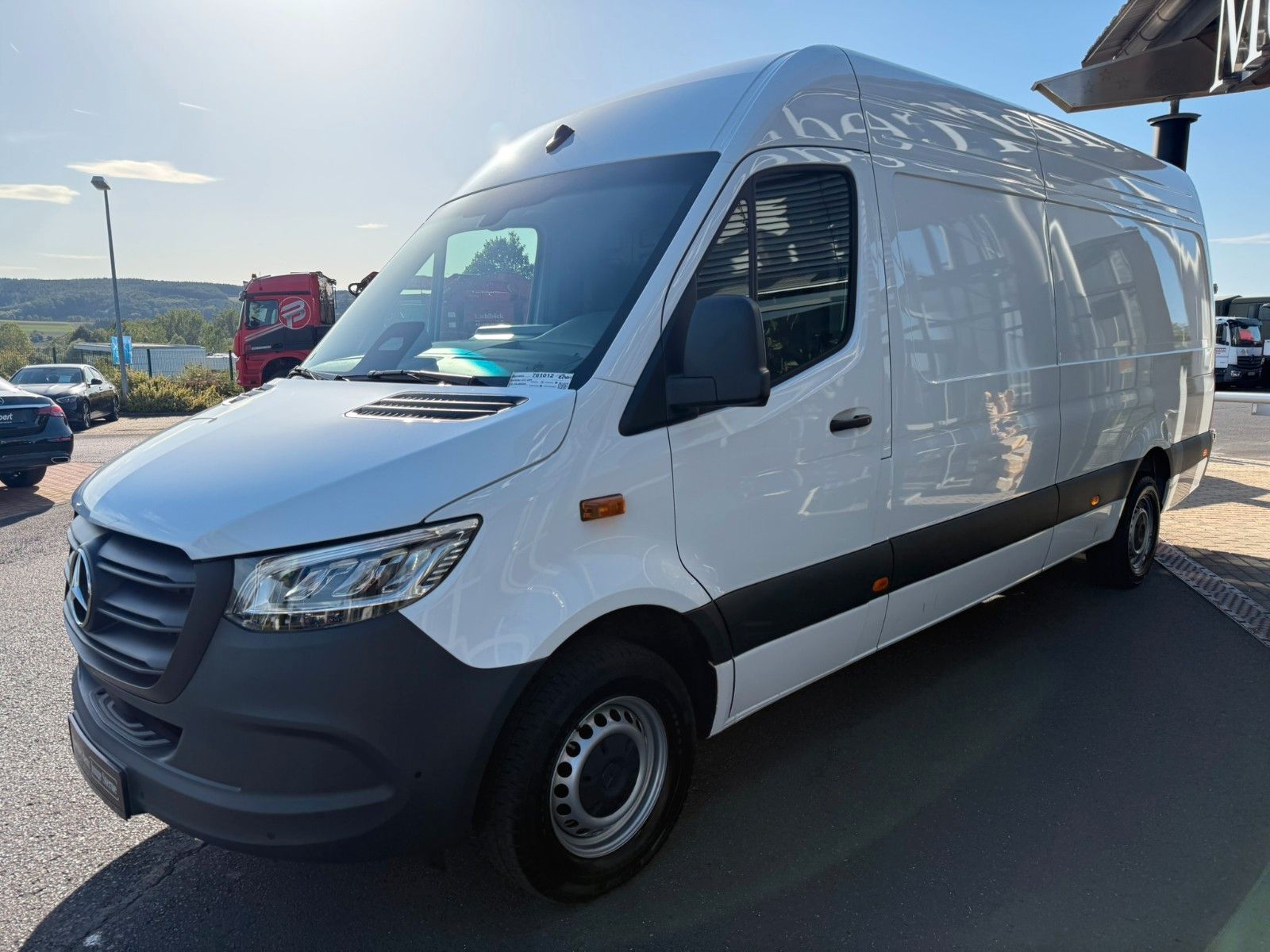 Fahrzeugabbildung Mercedes-Benz Sprinter 317 CDI 9G 4325 Klima Kamera LED