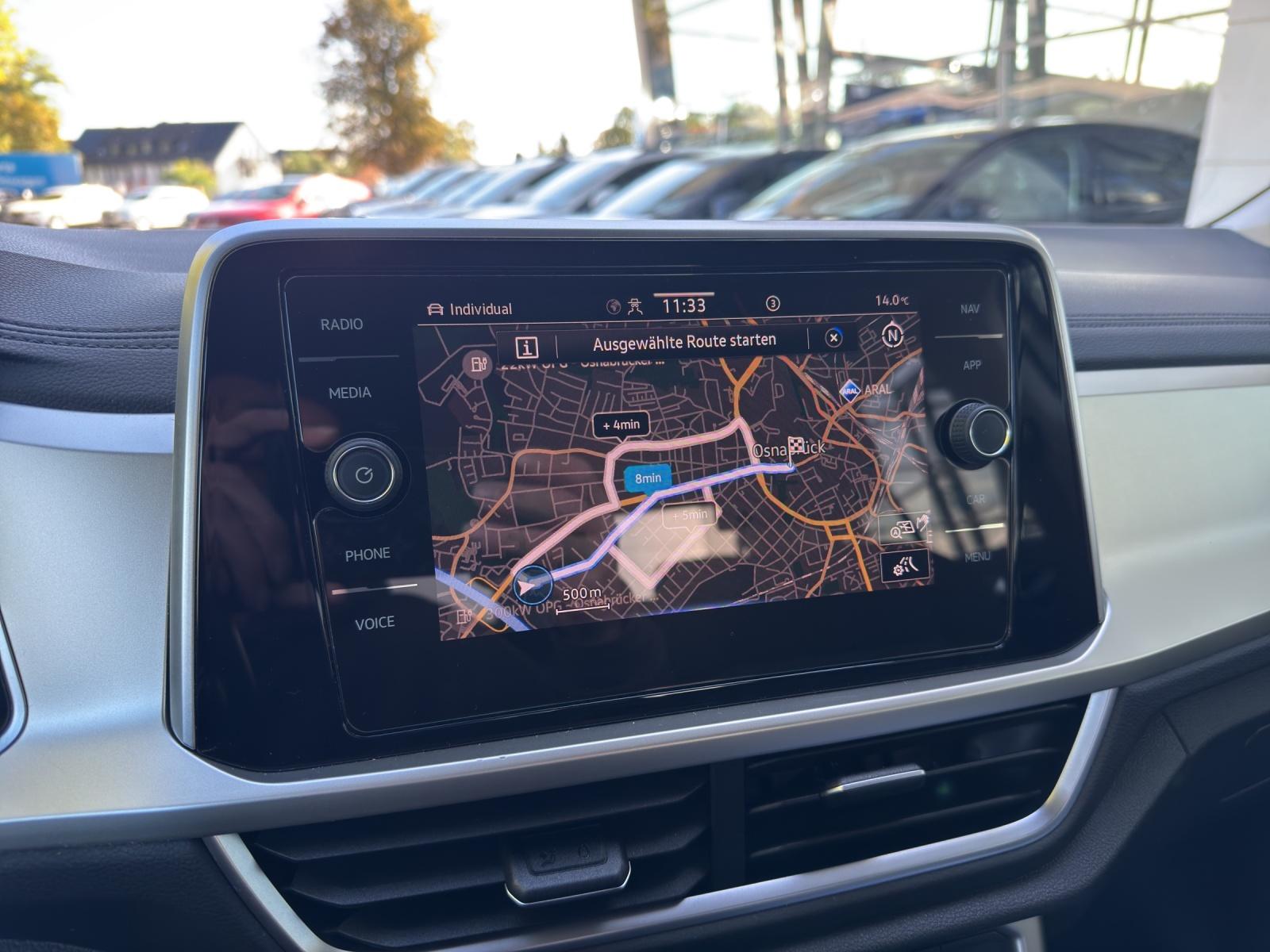 Volkswagen T-Roc 1.5 TSI DSG Move  AHK Navi LED Kamera PDC 