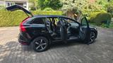 Volvo XC60 D4 AWD Momentum Geartronic Momentum - Volvo XC60 Gebrauchtwagen in München