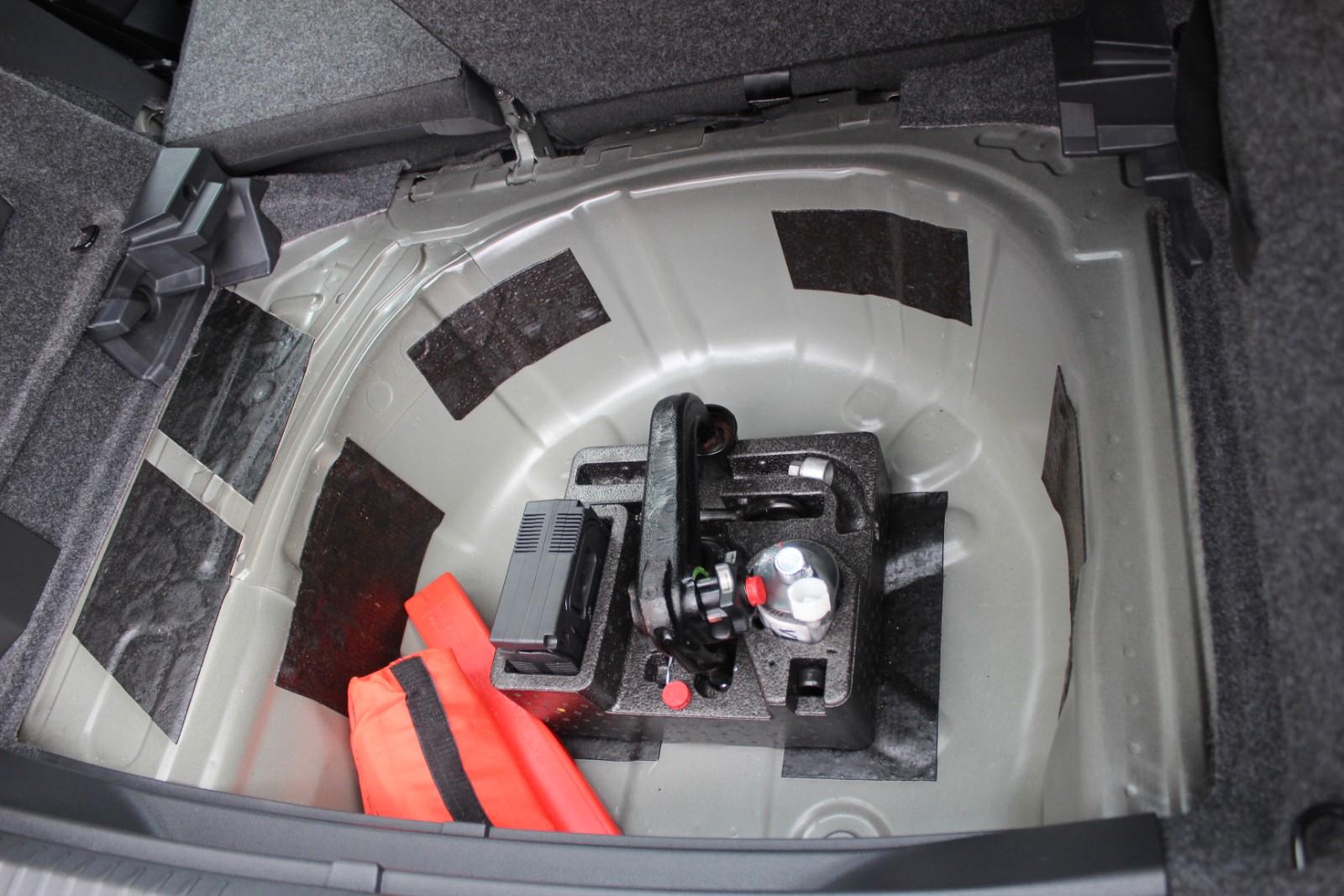 Seat Arona FR/Sportpaket/AHK/SHZ/PDC Kamera Garantie