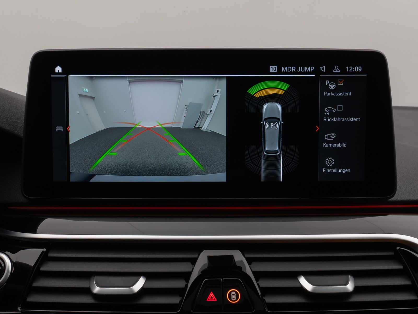 Fahrzeugabbildung BMW 530d xD M Sport Pano Kamera Laser HUD H/K 20Zoll