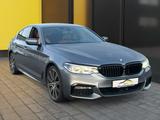 BMW 530d xDrive+M-SportPaket+LED+Head-Up+H&K+Schiebe - BMW 530: Allradantrieb