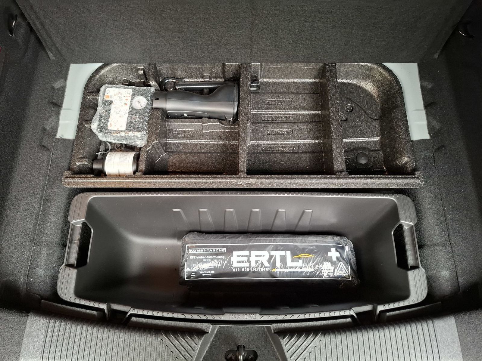 Renault R 4 - Bild 12
