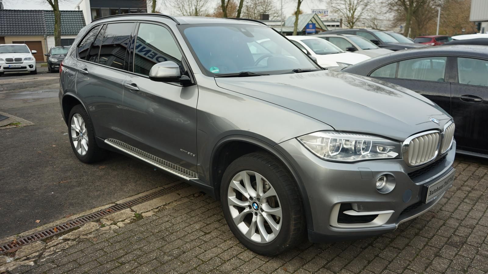 BMW X5 xDrive 30 d -AHK-Pano-Standh-7 Sitzer-HUD-H&amp;K