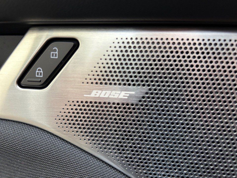 Fahrzeugabbildung Mazda 3 SKY-X 186 SELECTION DESIGN/PREM-P 1HD 360+BOSE