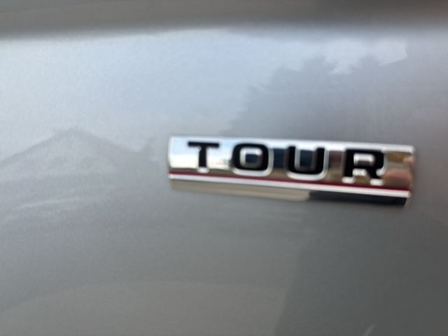 Karoq 1.5 TSI DSG TOUR AHK+RFK+behz.WSS+LED+NAVI