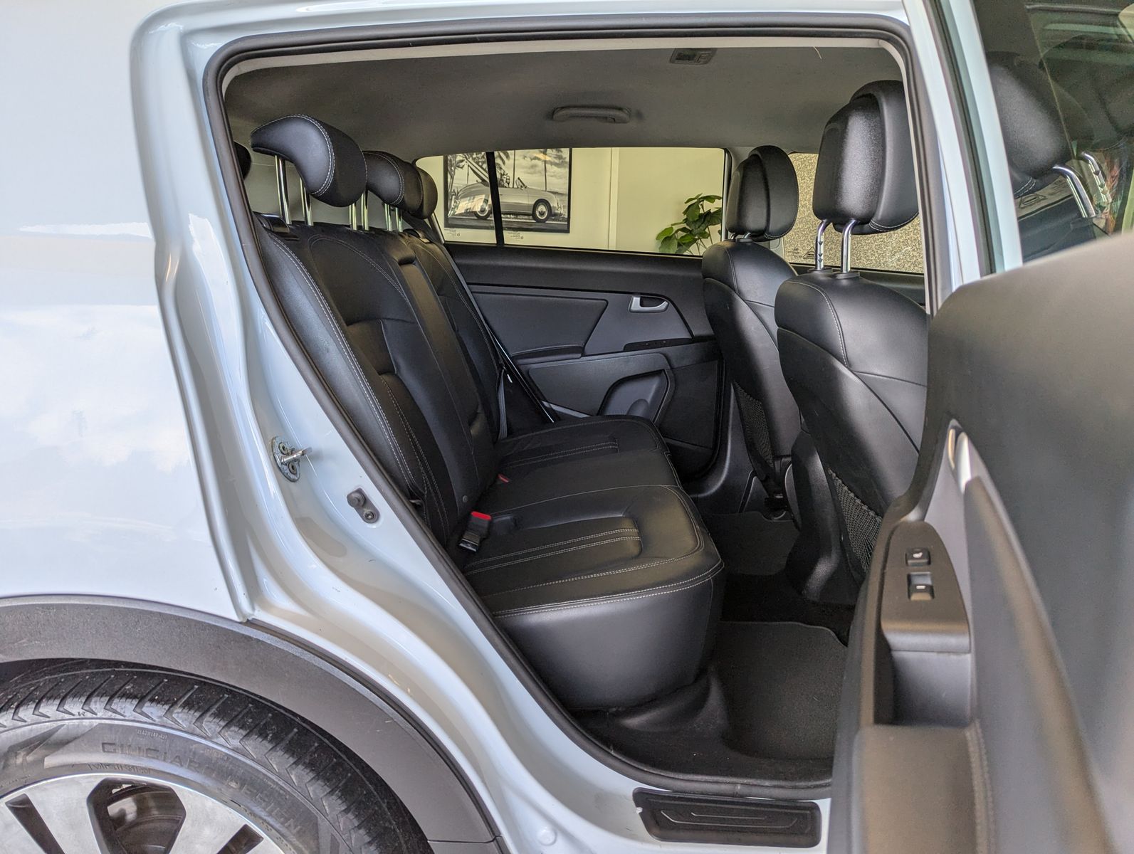 KIA Sportage 2.0CRDi 4WD FIFA Leder Kamera AHK 18" - Image 16